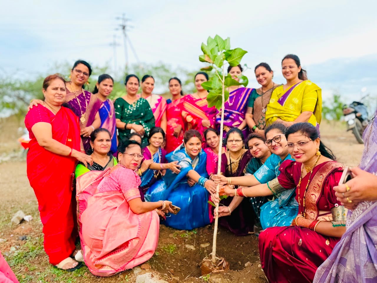 वटपौर्णिमा निमित्त पर्यावरण पूरक वृक्षारोपण