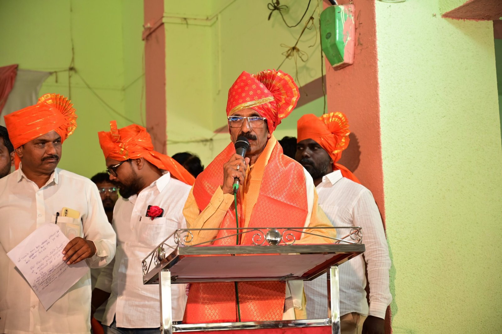 श्री वाघेश्वर विद्याधाम  चे प्रा. राजेंद्र कांबळे सर यांचा सेवानिवृत्ती समारंभ थाटात संपन्न  वीस वर्षांच्या प्रदीर्घ सेवेनंतर भावपूर्ण निरोप; अध्यापनासह कुस्ती क्षेत्रातील योगदानाचे कौतुक